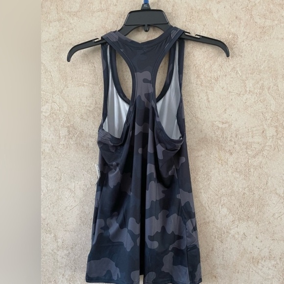 Amazon Essentials Racerback Tank Bundle (Pit to pit 15” Length 24”) - Picture 7 of 8